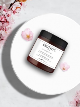 Relaxing body scrub - Cherry blossom and lotus escape   139012