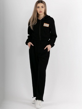 Busty milf Karen Fisher eski umumiy dosti paydo bolishidan oldin uzoq vaqt davomida hottie Molly Ben