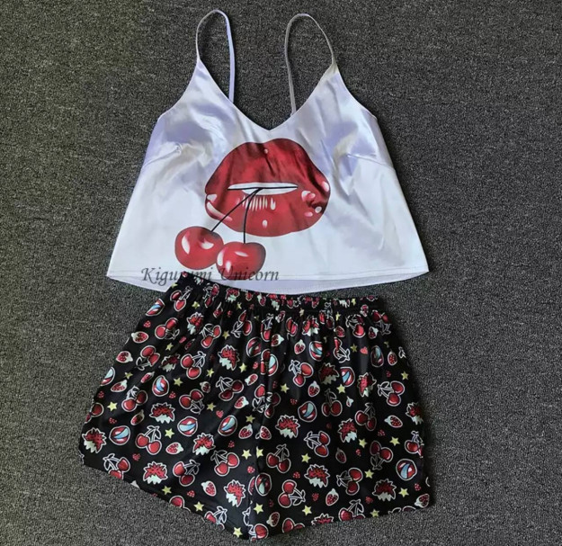 Rangli bosma pijama to'plami. S 000388