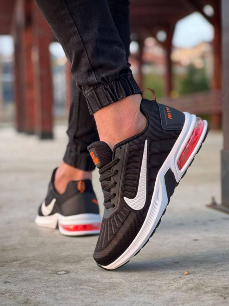 Nike AIR 570 42 krossovkalari stkrossst13