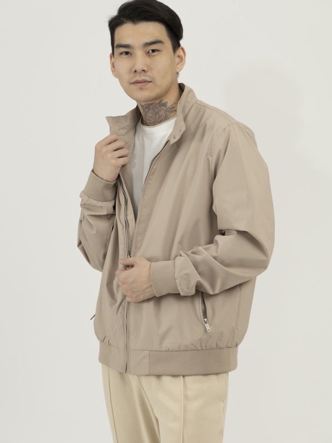Shamol to'sar qisqa uzunligi Beige L SS23CA1N-27-12371