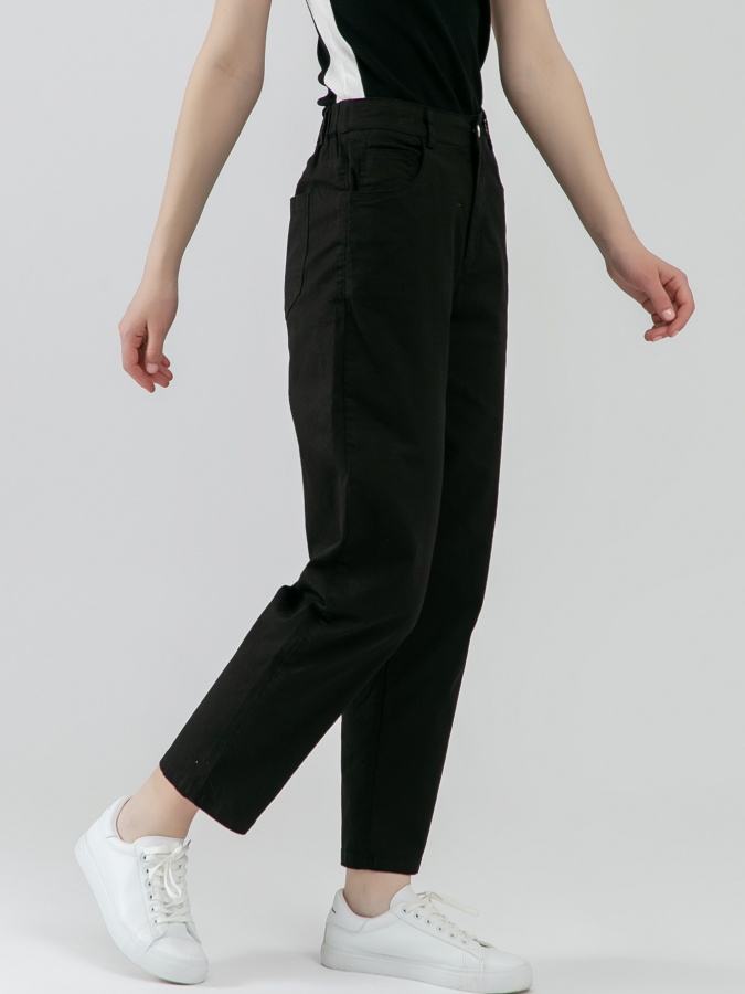 Женские джинсы Black M SS23WES376