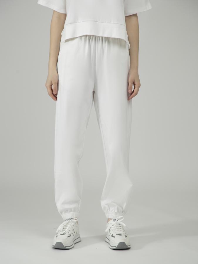White XL ayollar joggerlari  SS23WES201