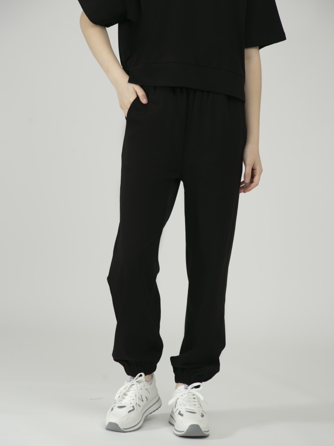 Black m ayollar joggerlari  SS23WES201