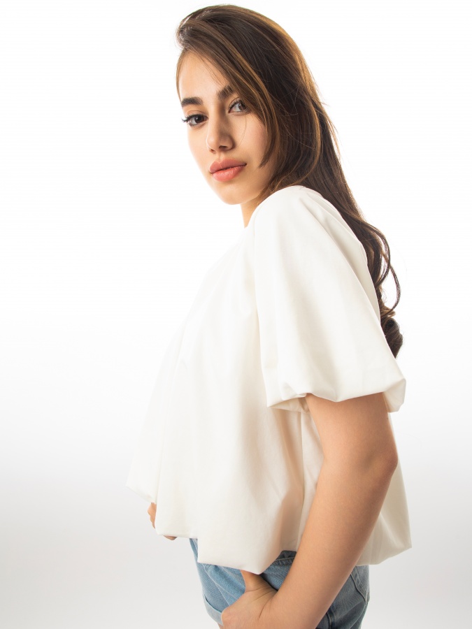 Bluzka qisqa qisma oq M  SS23WES238