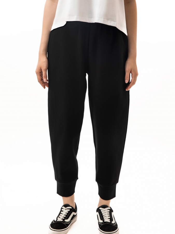 Black XL ayollar joggerlari  SS23WES288