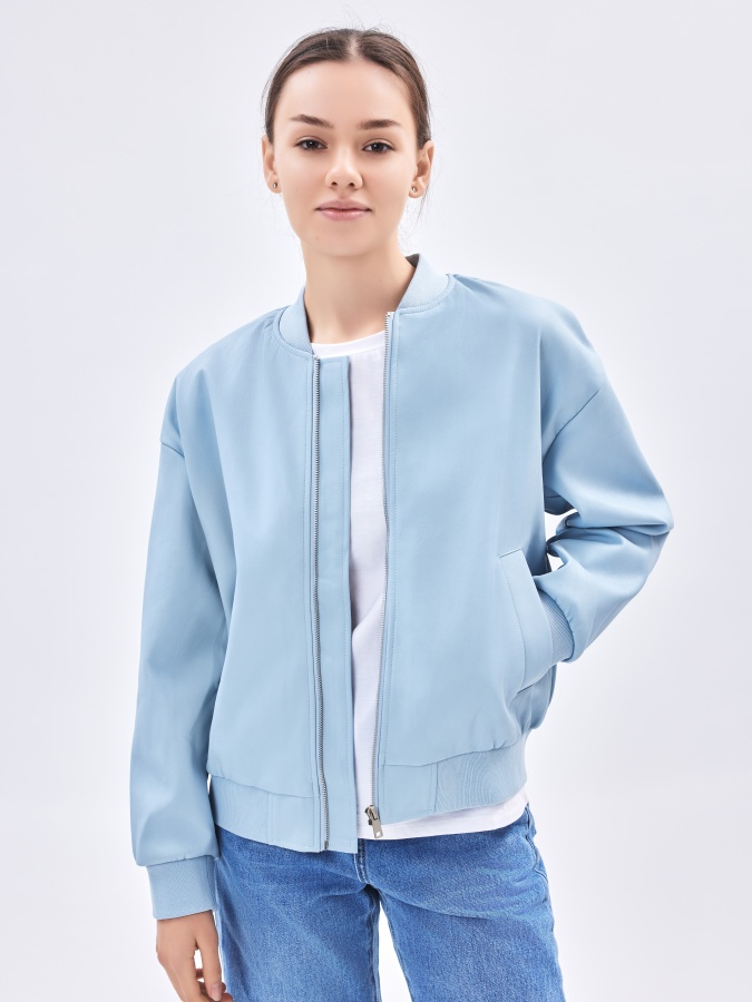 Ayollar shamol ishlab chiqaruvchisi o'rtacha uzunligi Light blue m AW23WYN-24002