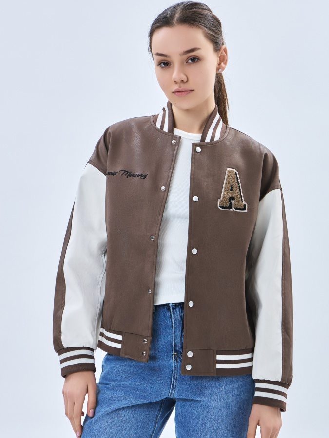 Ayollar shamol ishlab chiqaruvchisi Beige m ning o'rtacha uzunligi AW23WYN-24000