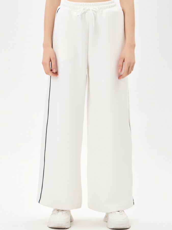 Женские джоггеры White S AW23WYN-24079