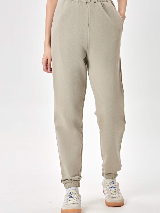 Olive m ayollar joggerlari  SS24WBA-52183