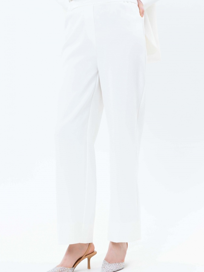 Женские брюки White L SS25WES-22041