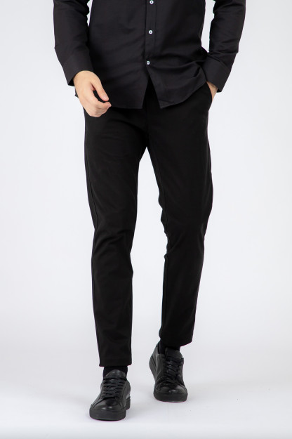 Qora Chinos 32  AW22CA3N-45-11829