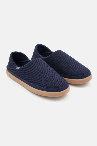 To'q ko'k rangli vafli trikotajdan tayyorlangan ayollar uchun oddiy slip-on poyabzal