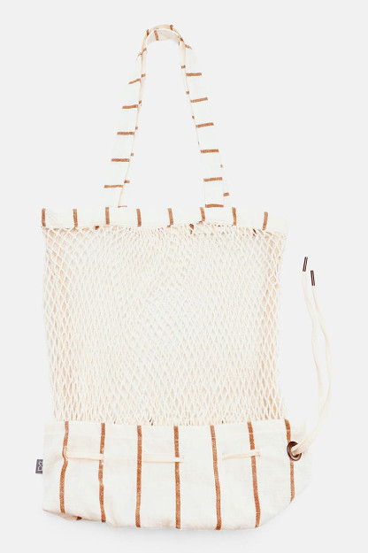 Ayollar trikotaj xarid qilish sumkasi, 40v X 25l x 13w sm, oq / jigarrang