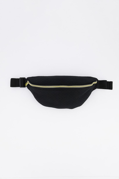 Kestirib cho'ntakli ayollar sumkasi, 34 L x 14 H X 10 W sm, qora