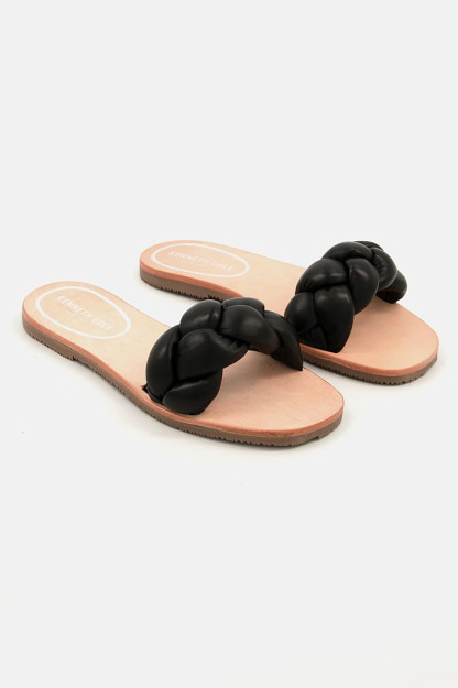 Nellie Braid ayollar uchun tekis slip-on, qora