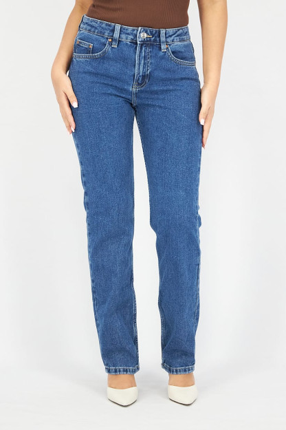 Kam belli, cho'zilmaydigan, ko'k rangdagi ayollar uchun erkin kesilgan Denim