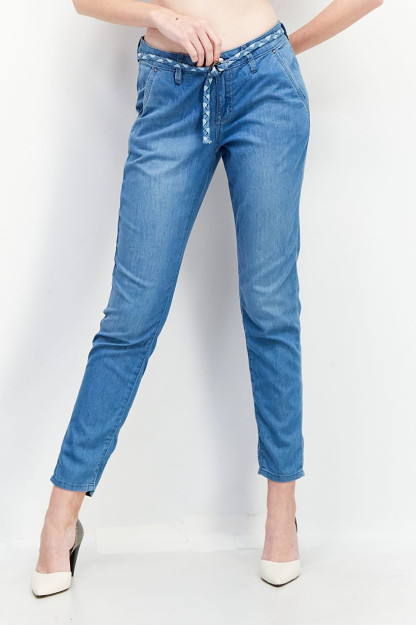 Ayollar uchun zamonaviy Denim, yuvishda cho'zilmaydi, ko'k