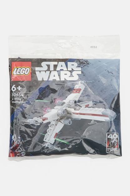 X-wing Starfighter to'plami, oq kombinatsiyalangan