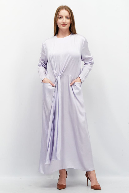 Old tomonida draped ayollar atlas midi libosi, lilac