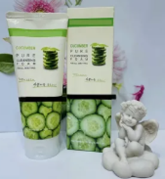 Farm stay Pome Cucumber pure cleansing foam  180 ml