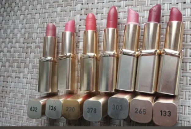 Помада L'Oreal Paris Увлажняющая "Color Riche", оттенок 226, Розовый лед