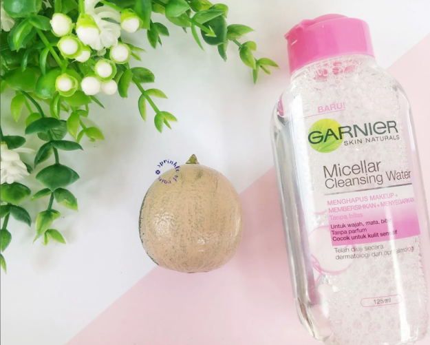 Micellar cleansing water with cherry blossom 300ml _____ ES0098