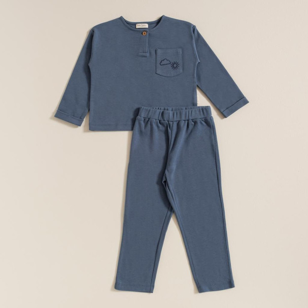 Cho'ntaklar bilan quyuq ko'k pijama to'plami