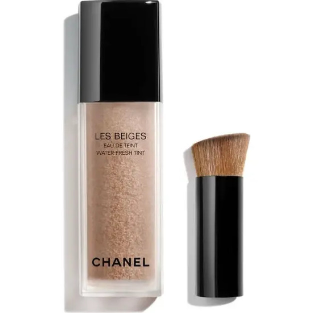 Chanel Les Beiges Eau De Teint Asosi-O'rta Yorug'lik