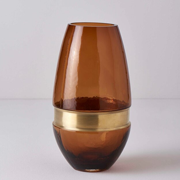 Choyshab hashamatli shisha 15x15x28 sm vaza Amber-oltin Amber yagona