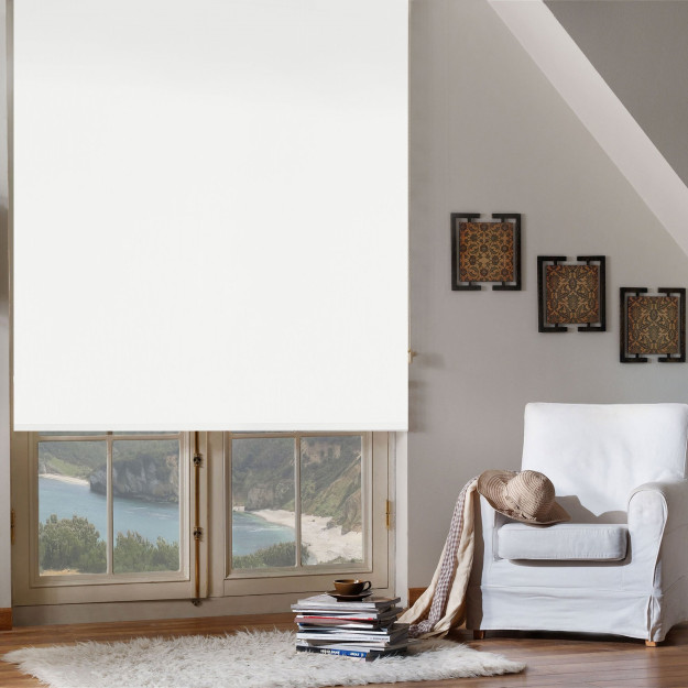 Inova Crown o'z-o'zini tozalaydigan qoraytiruvchi rolikli parda oq 140x200 oq standart