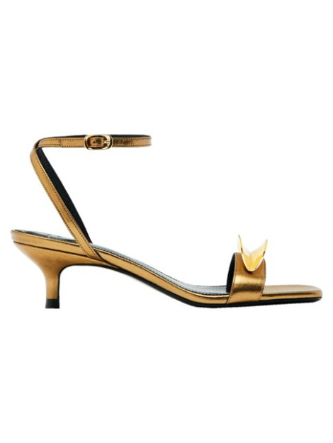 Metall aplike charm sandallar-37-studiya