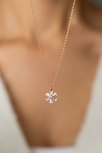 Серебряное Ожерелье 925 в Форме Цветка KLS2067 Larin Silver KLS2067|Золотистый