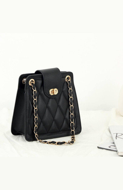 Sumka Ayollar Uchun Yelkadan Morutan Zanjirli Kamar BP-4523O B-BAG BP-4523O|Черный