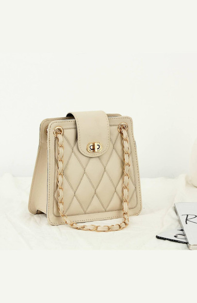 Sumka Ayollar Uchun Yelkadan Morutan Zanjirli Kamar BP-4523O B-BAG BP-4523O|Кремовый