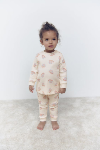 Bolalar/ ko'cha pijamalari 5-6 yil (116 sm) 00722549-V2023