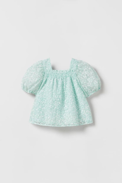 ЦВЕТОЧНАЯ ФУТБОЛКА 4-5 years (110 cm)