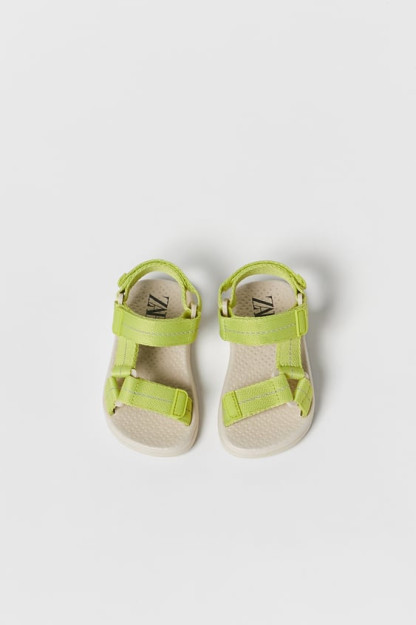 Bolalar sandallari ZARA 22
