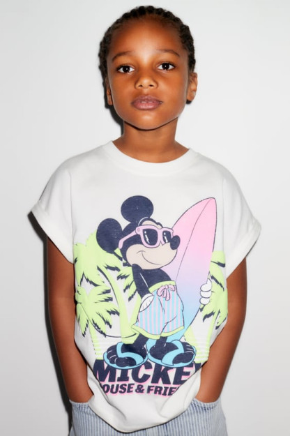 Mikki sichqoncha SÖRF © DISNEY 8-9 yil futbolkasi (130 sm) 06208604-V2023