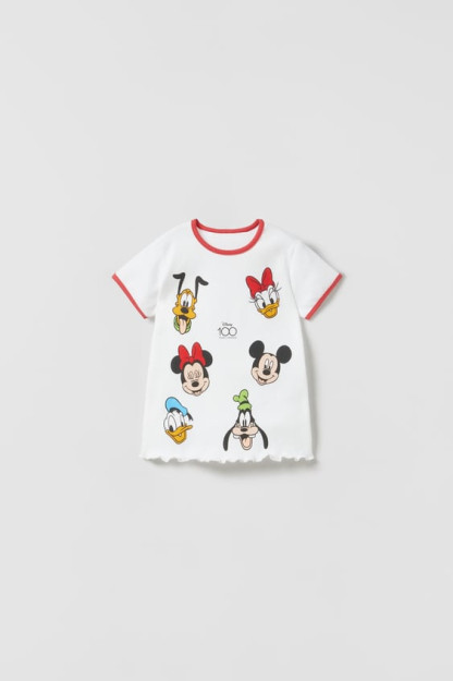 КОНТРАСТ МИККИ МАУСА И ДРУЗЕЙ © ФУТБОЛКА DISNEY 5-6 years (116 cm)