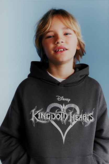 KINGDOM HEARTS © DISNEY HOODIE 11-12 years (152 cm) 05431667-V2023