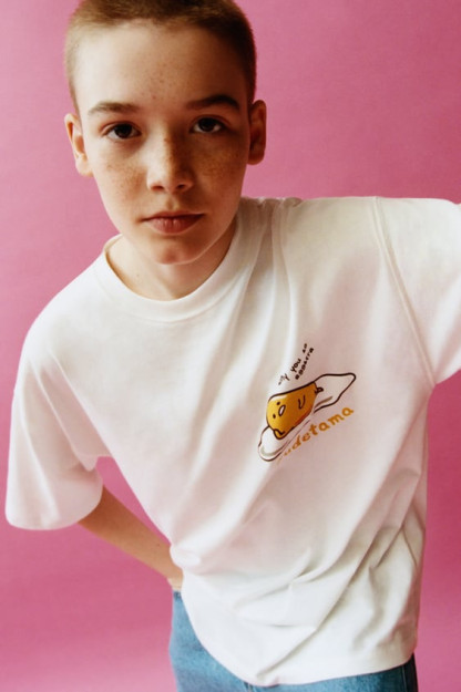 SANRIO GUDETAMA™ 9-10 yillik futbolka (140 sm)