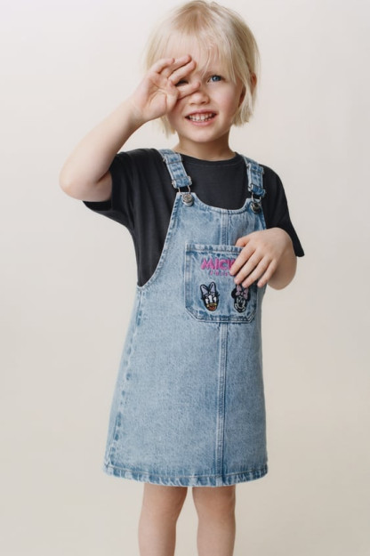 Mini sichqoncha © DISNEY Denim apron libosi 4-5 yil (110 sm)