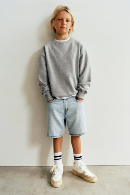 ТОЛСТОВКА TRUE NEUTRALS 9-10 years (140 cm)