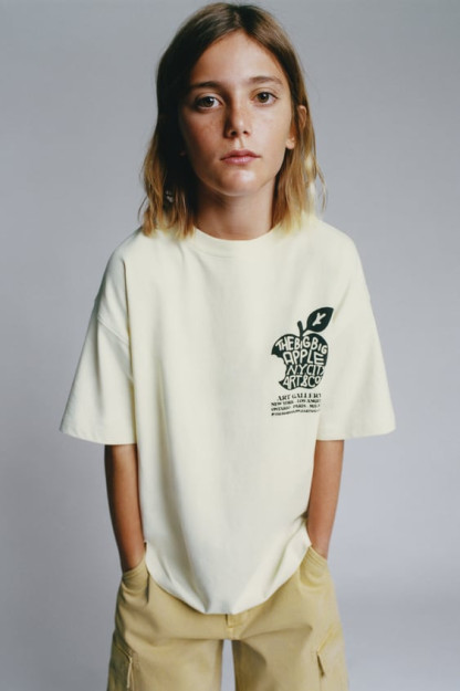 ФУТБОЛКА С БОЛЬШИМ ЯБЛОКОМ 11-12 years (152 cm)