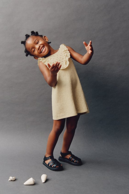 25 (15,6 sm)katakli bolalar / paletli sandallar