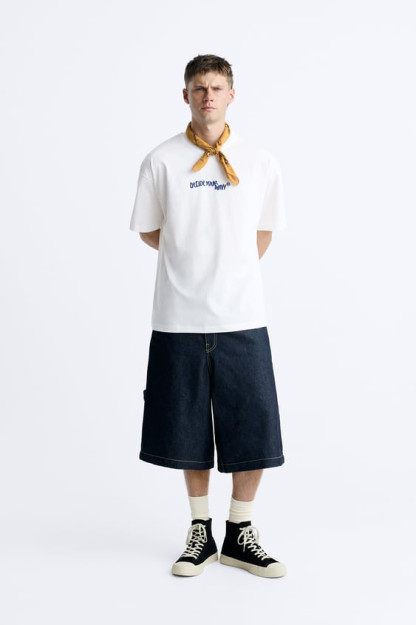 L (US L)SHIORI BOSILGAN FUTBOLKA