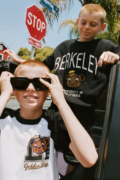 ТОЛСТОВКА BERKELEY UNIVERSITY OF CALIFORNIA ™ 8-9 years (130 cm)