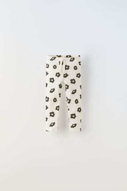 Yirtilgan 3-4 yillik bosma leggings (104 sm)