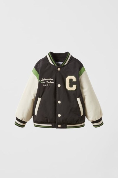 Varsity 18-24 oylik suv o'tkazmaydigan bombardimon ko'ylagi (92 sm)